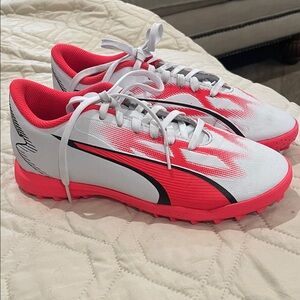 Puma Kids Indoor Soccer Shoes - White and Hot Orange (D)